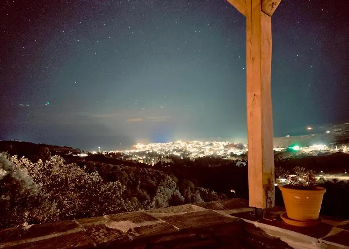 Richie's Sea View Romantic Residences Apartment *