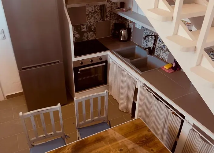 Apartment Richie's Sea View Romantic Residences Ipsila