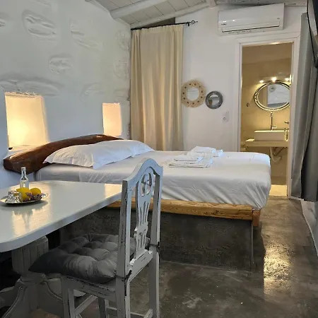 Richie's Sea View Romantic Residences *