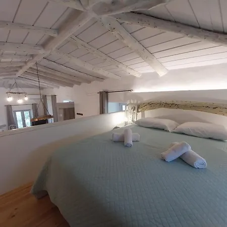 Richie's Sea View Romantic Residences Apartment