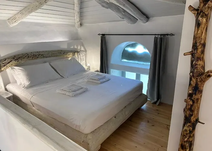 Richie's Sea View Romantic Residences * Ipsila