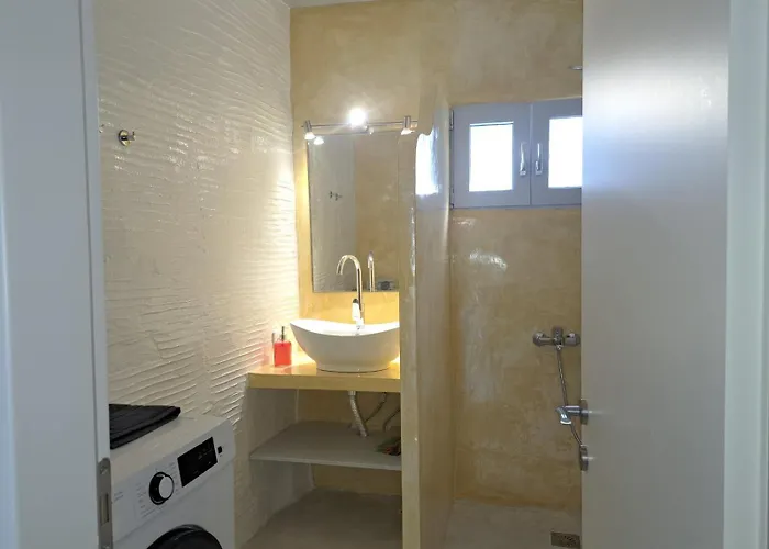 Richie's Sea View Romantic Residences *