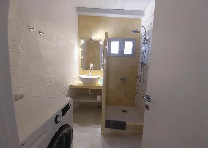 Richie's Sea View Romantic Residences *